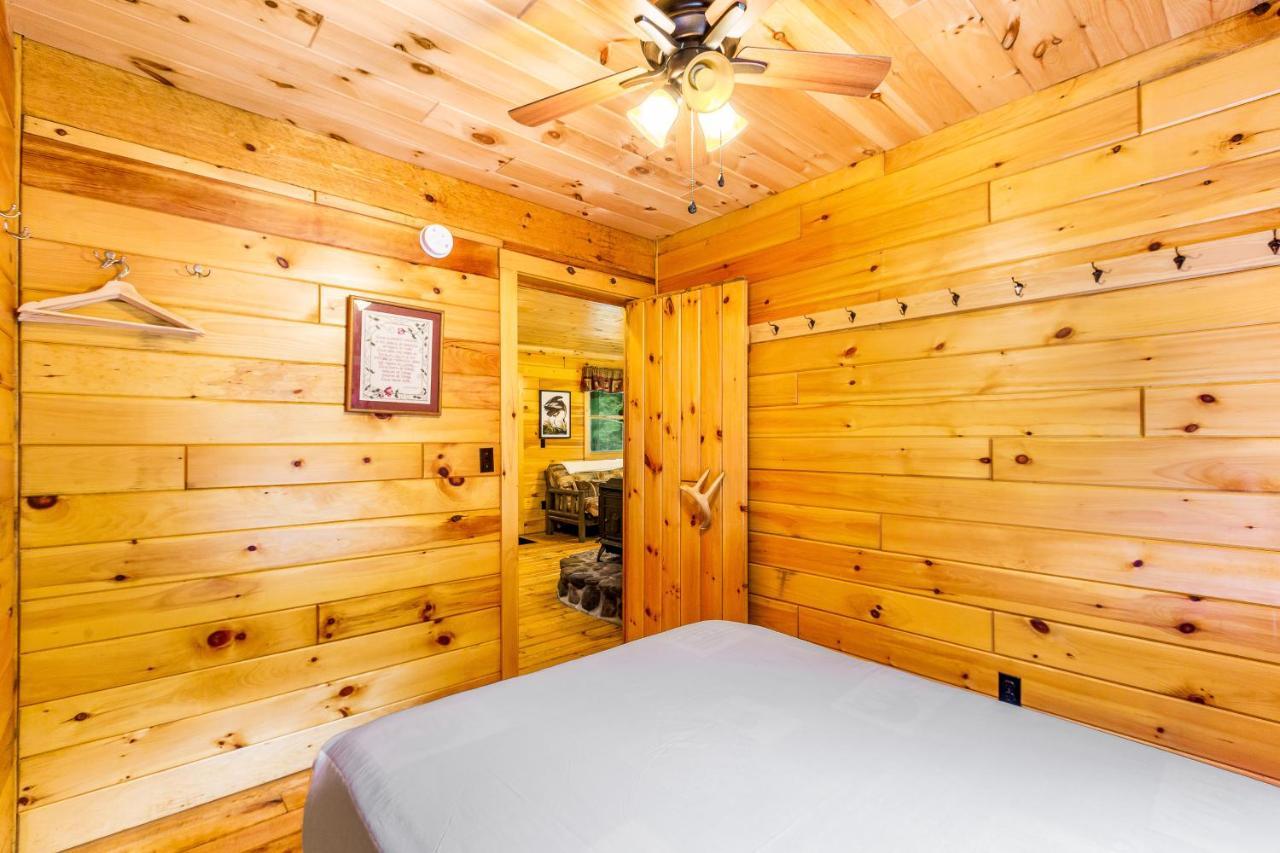 Lost Pond Cabin Schroon Lake Екстериор снимка